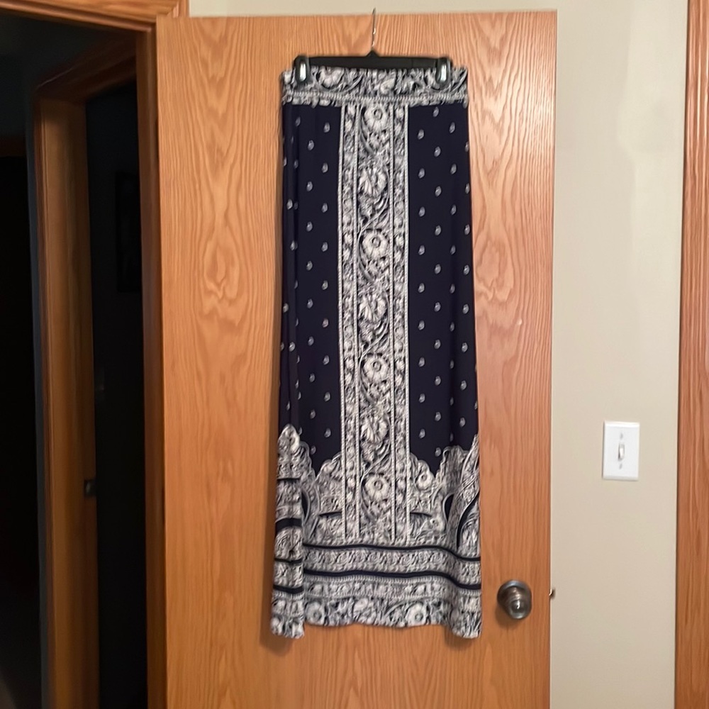 A. Byer skirt in perfect shape